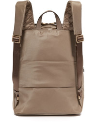 Женский серый нейлоновый рюкзак от Tumi