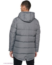 Мужской серый пуховик от Nike