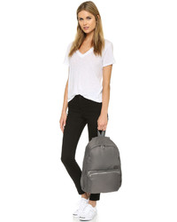 Женский серый рюкзак