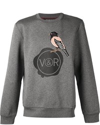 Мужской серый свитер с круглым вырезом с вышивкой от Viktor & Rolf