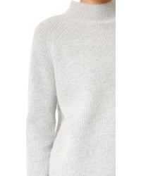 Женский серый свитер от Demy Lee