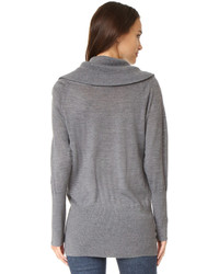 Женский серый свитер от Ella Moss