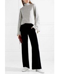 Серый свободный свитер от Clu