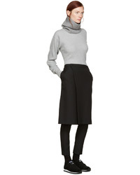 Женский серый шарф от Hyke