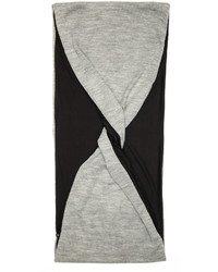 Женский серый шарф от Plush