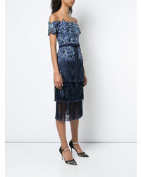 Синее кружевное платье с открытыми плечами с цветочным принтом от Marchesa Notte
