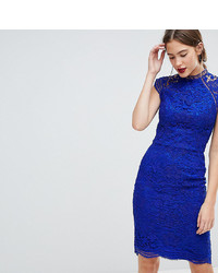 Синее кружевное платье-футляр от Chi Chi London Tall