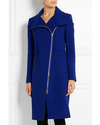Женское синее пальто от Roland Mouret