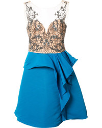 Синее платье с вышивкой от Marchesa