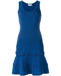 Синее платье с пышной юбкой от Carven