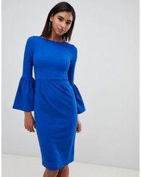 Синее платье-футляр с рюшами от Club L