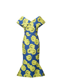 Синее платье-футляр с цветочным принтом от Christian Siriano