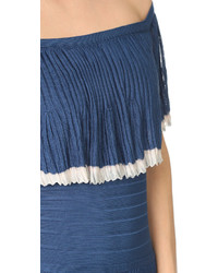 Синее платье от Herve Leger