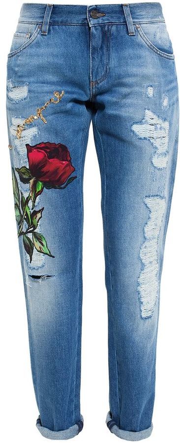 Популярные модели джинсов с вышивкой в этом сезоне