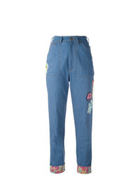 Синие джинсы с цветочным принтом