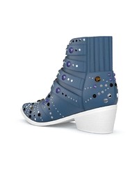 Синие замшевые ботильоны с украшением от Toga Pulla