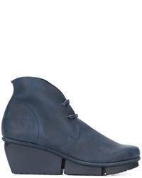 Женские синие кожаные ботинки от Trippen