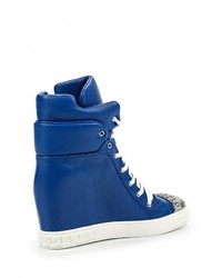 Синие кожаные кроссовки на танкетке от Casadei