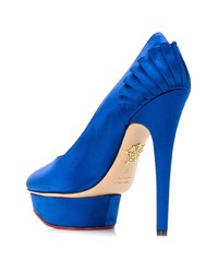 Синие сатиновые туфли от Charlotte Olympia