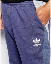 Мужские синие спортивные штаны от adidas