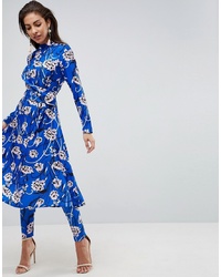 Синие узкие брюки с цветочным принтом от ASOS DESIGN