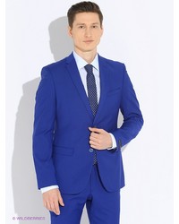 Синий костюм от Barkland