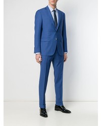 Синий костюм от Canali