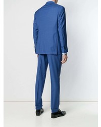 Синий костюм от Canali