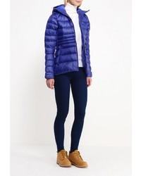 Женский синий пуховик от Helly Hansen