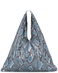 Синяя большая сумка со змеиным рисунком от MM6 MAISON MARGIELA
