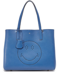 Синяя большая сумка от Anya Hindmarch