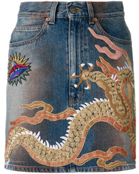 Синяя джинсовая мини-юбка с украшением от Gucci