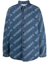 Мужская синяя джинсовая рубашка с принтом от Vetements