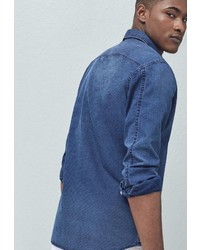 Мужская синяя джинсовая рубашка от Mango Man