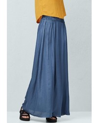 Синяя длинная юбка от Mango