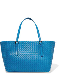 Синяя кожаная большая сумка от Bottega Veneta