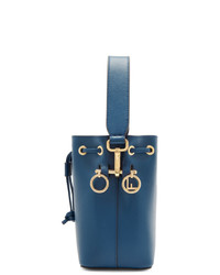 Синяя кожаная сумка-мешок от Fendi