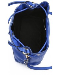 Синяя кожаная сумка-мешок от Milly
