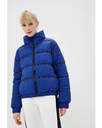 Женская синяя куртка-пуховик от DKNY