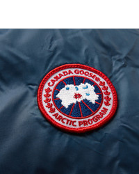 Мужская синяя куртка-пуховик от Canada Goose