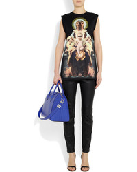 Синяя сумочка от Givenchy