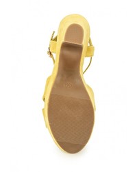 Табачные замшевые босоножки на каблуке от Mada-Emme