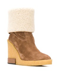 Табачные замшевые ботильоны на танкетке от Tod's