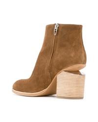 Табачные замшевые ботильоны от Alexander Wang