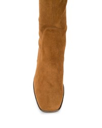 Табачные замшевые ботфорты от Stuart Weitzman