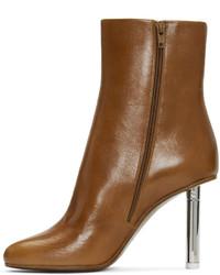 Табачные кожаные ботильоны от Vetements