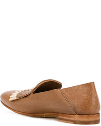 Женские табачные кожаные лоферы c бахромой от Officine Creative