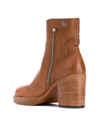 Табачные кожаные массивные ботильоны от Officine Creative