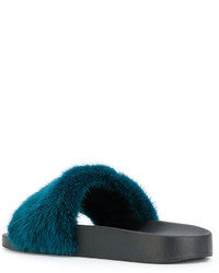 Темно-бирюзовые сандалии на плоской подошве от Givenchy