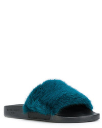 Темно-бирюзовые сандалии на плоской подошве от Givenchy